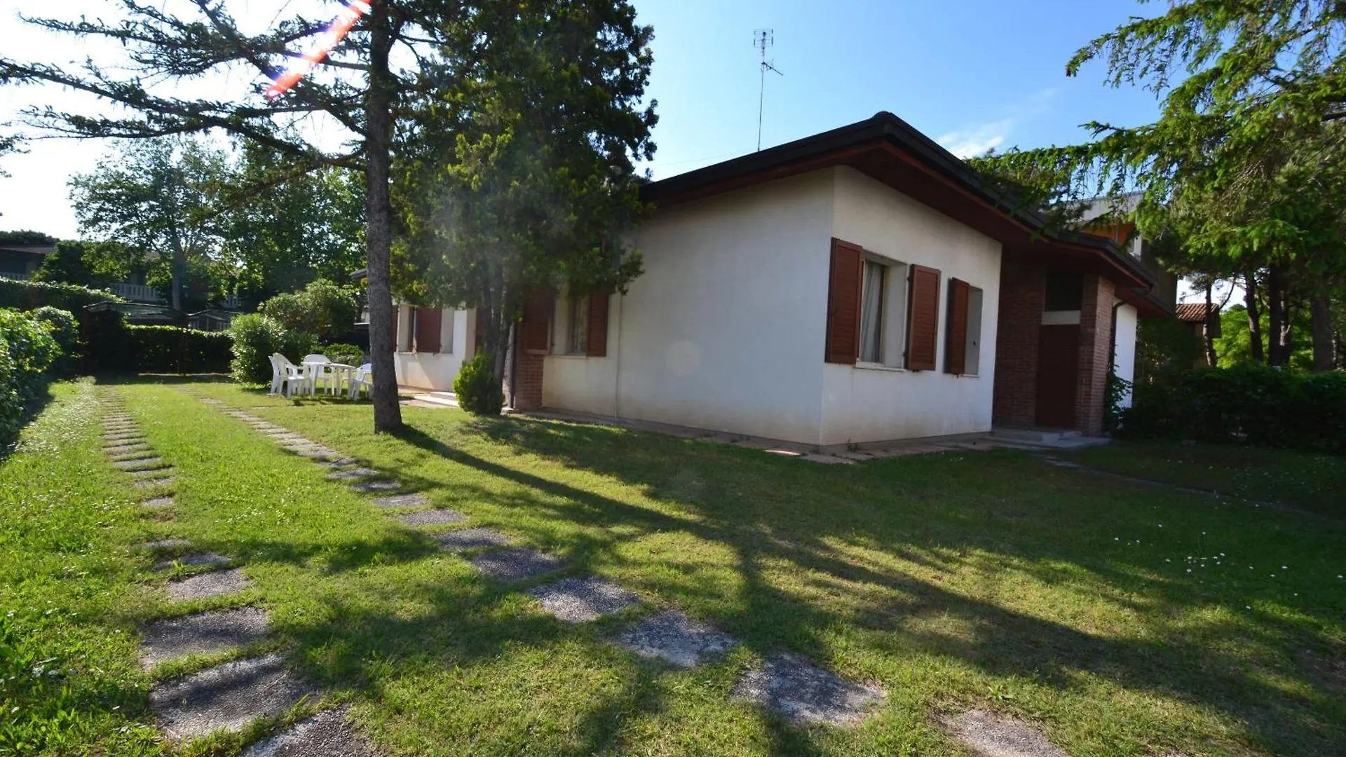 Raffaella Villa Bibione 0*,